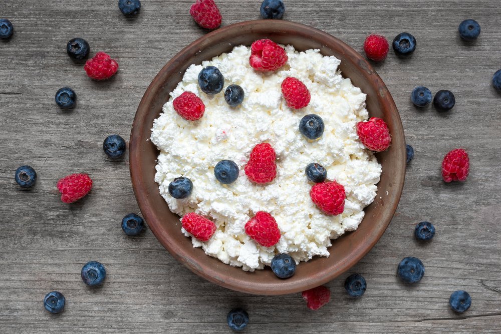 茅屋芝士(cottage cheese) with berries