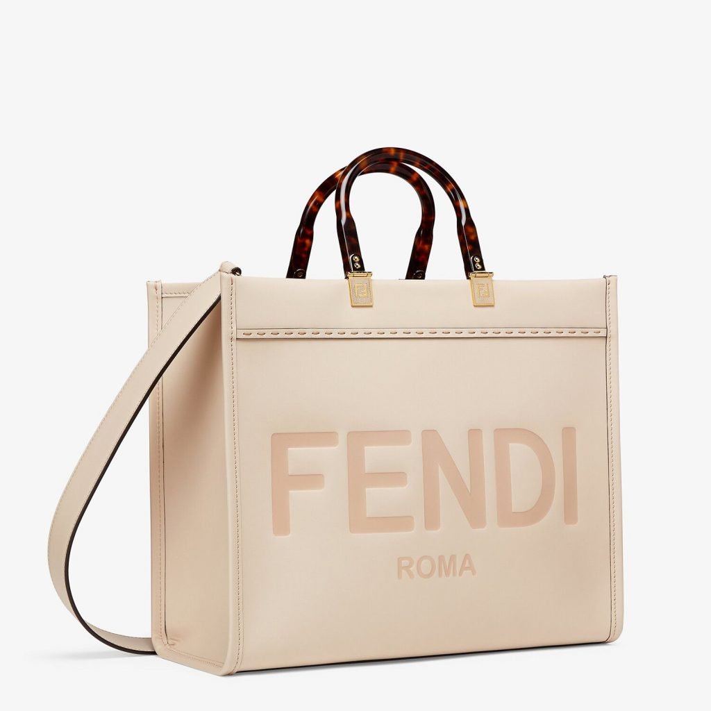 Fendi Sunshine Medium 粉色皮革手袋 (HK$22,800)